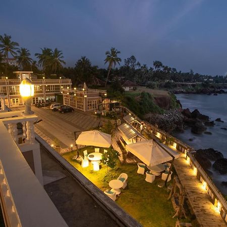 State Beach Resort And Spa Kannur Bagian luar foto