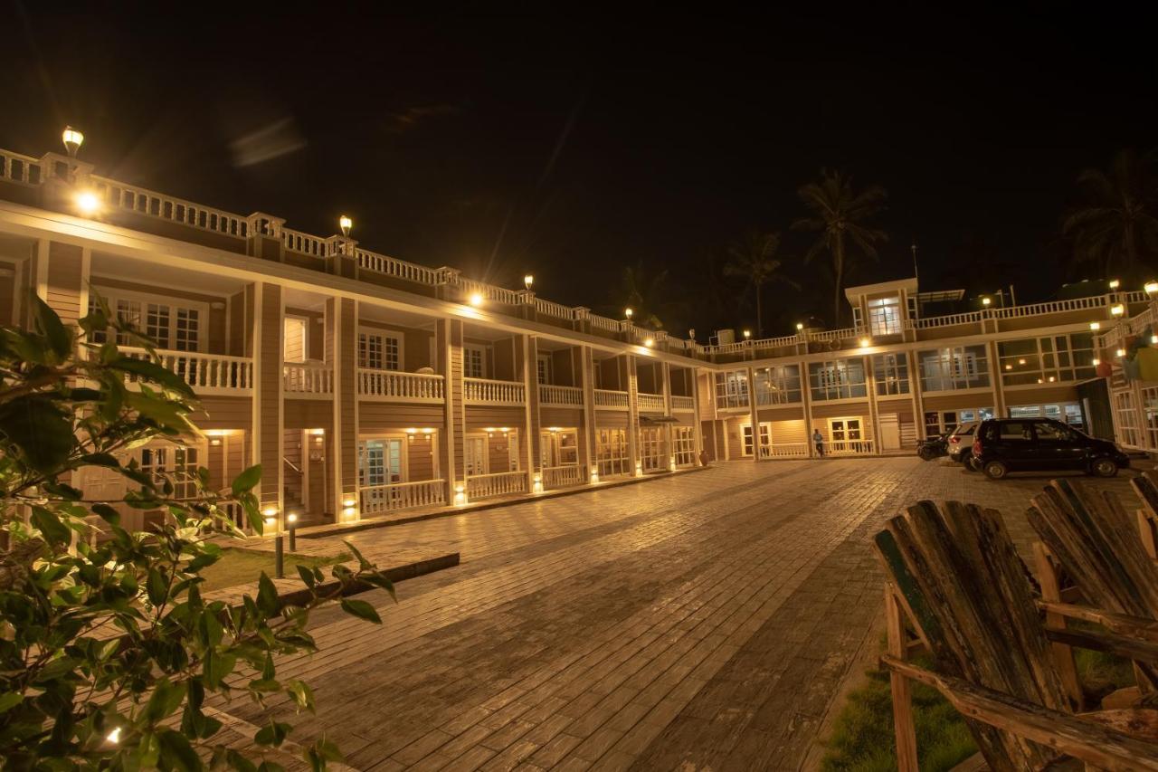 State Beach Resort And Spa Kannur Bagian luar foto