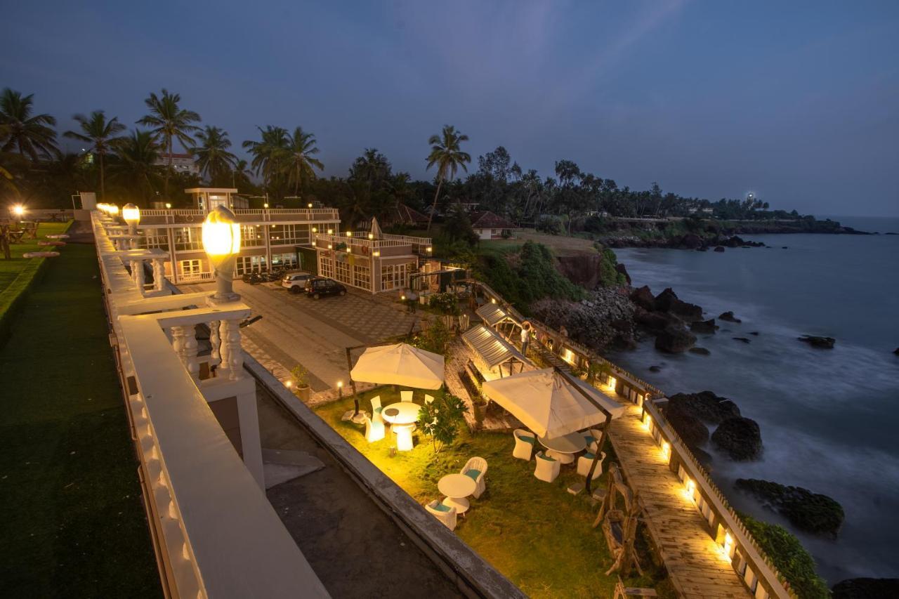 State Beach Resort And Spa Kannur Bagian luar foto